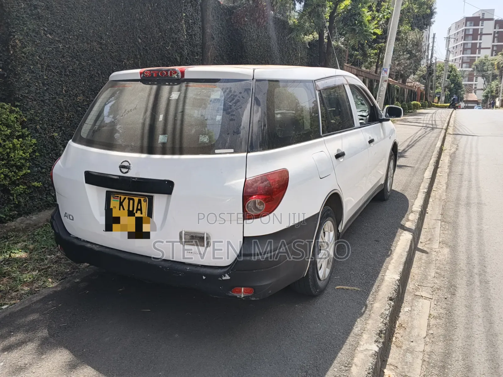 Nissan Advan 2013 White