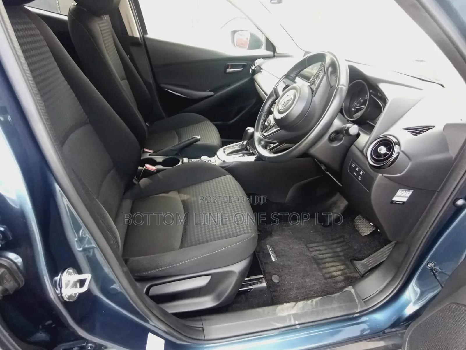 Mazda Demio 2019 Blue