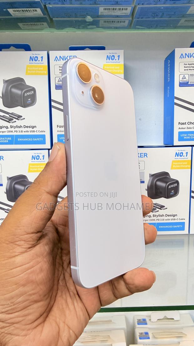 Apple iPhone 15 Plus 128 GB White - thumbnail 3