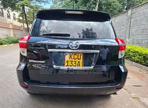 Toyota Vanguard 2012 Black