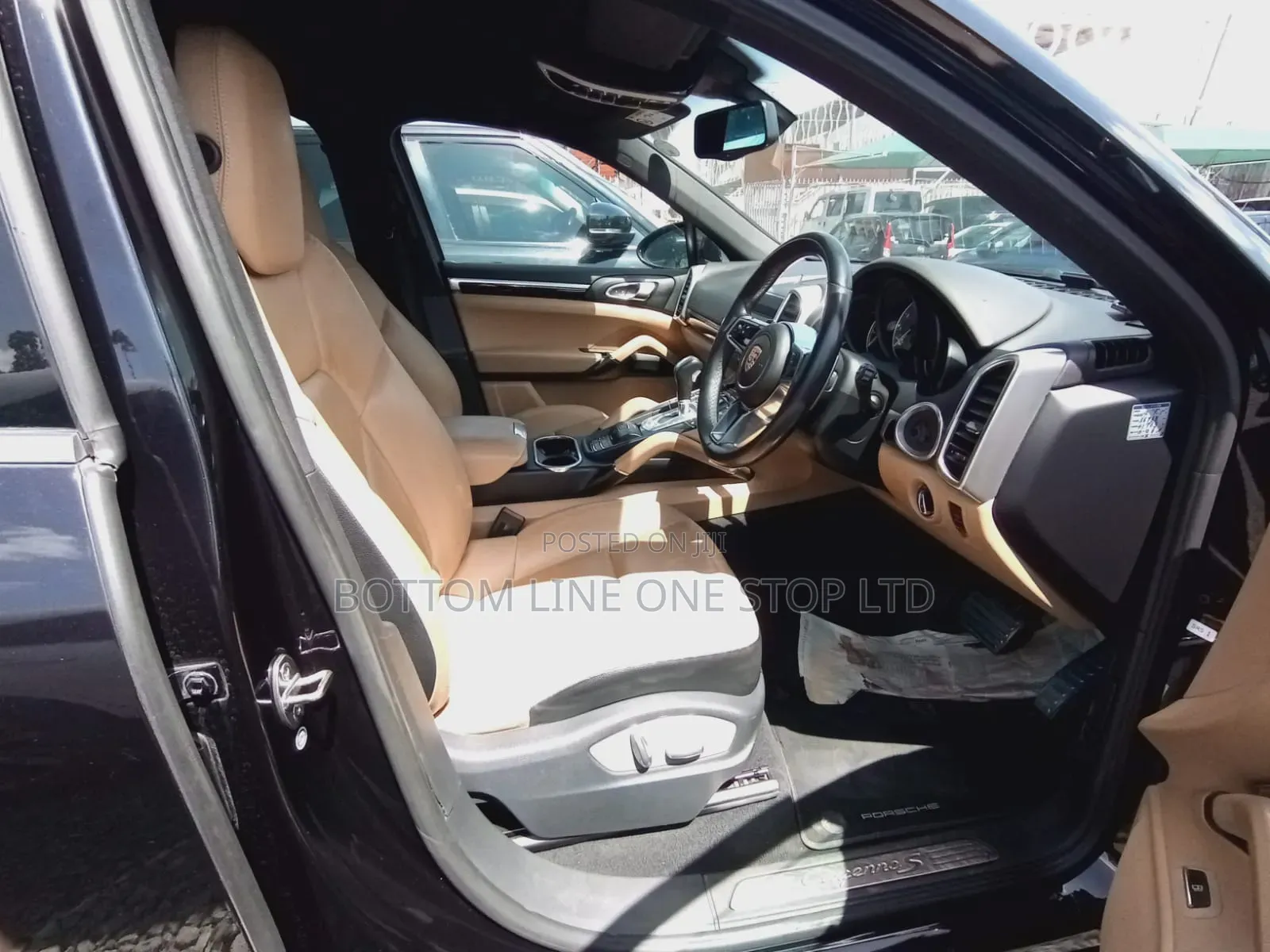 Porsche Cayenne 2016 Black