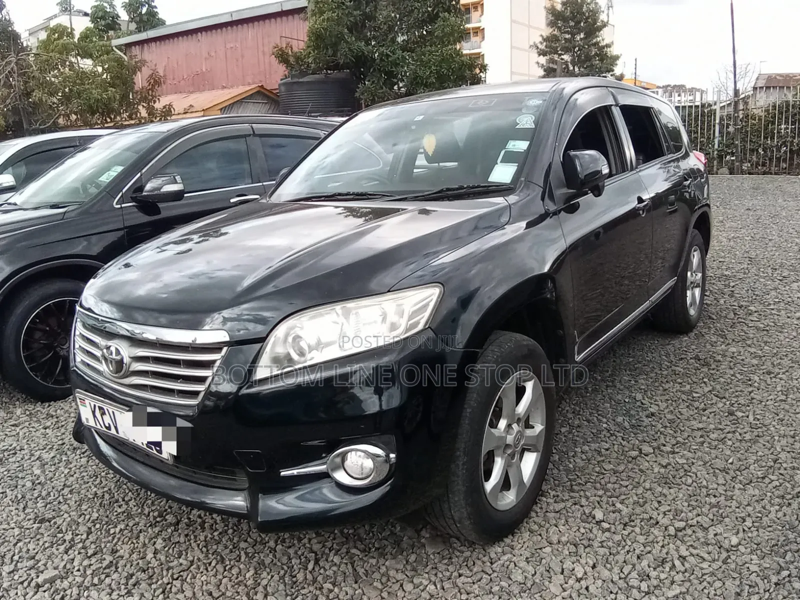 Toyota Vanguard 2012 Black