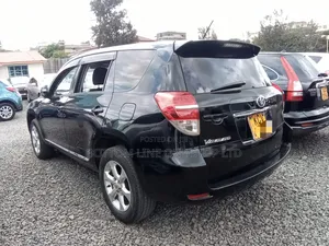 Toyota Vanguard 2012 Black