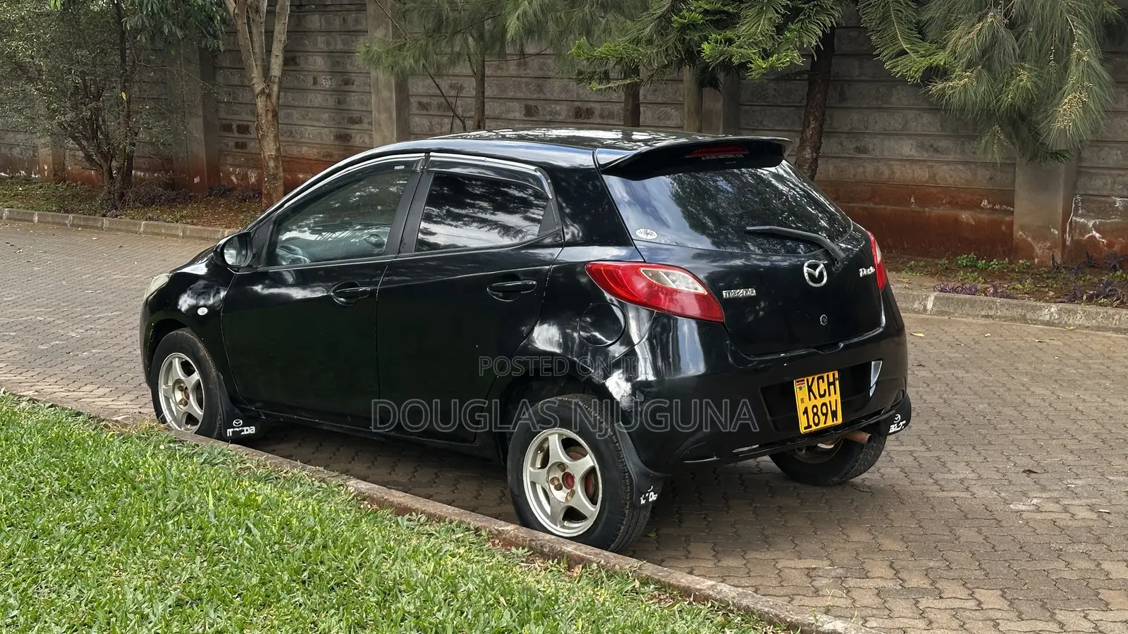Mazda Demio 2010 Black