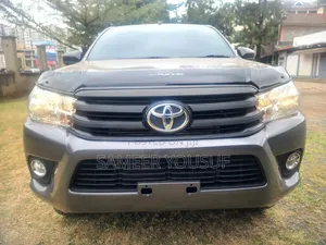 Toyota Hilux 2019 Black
