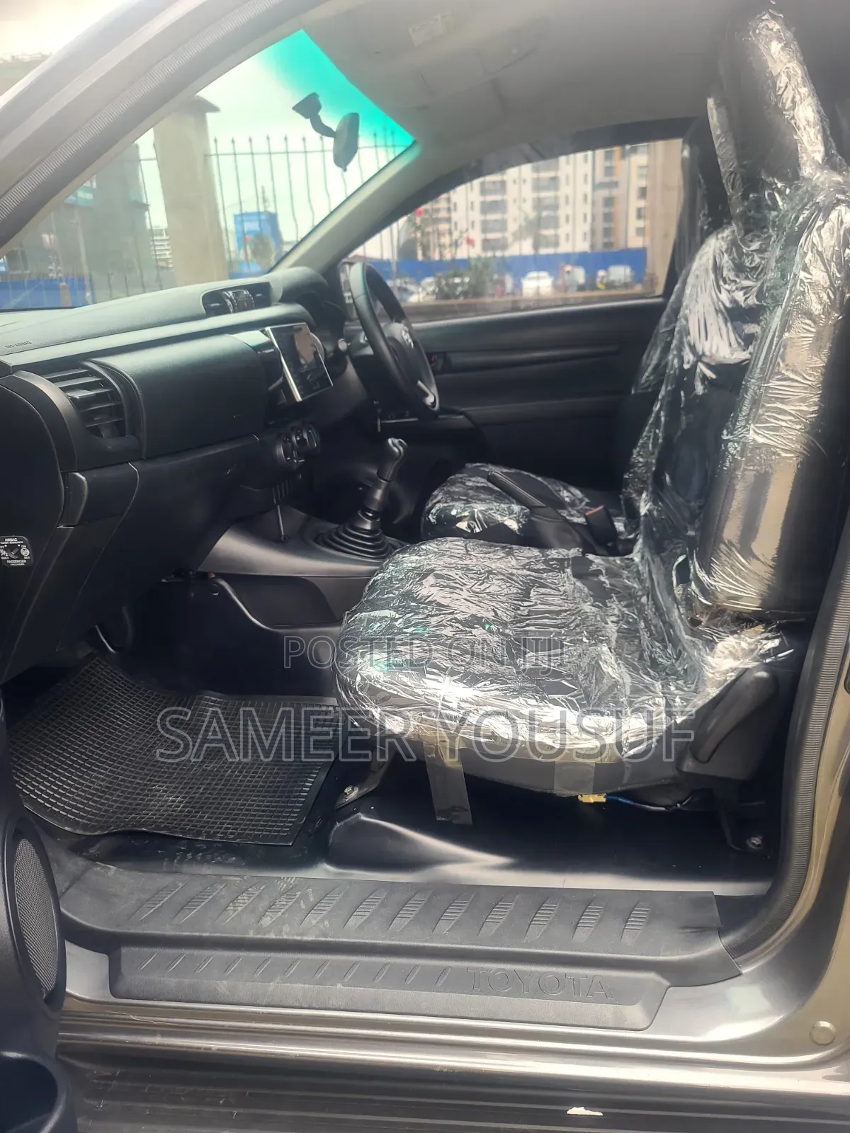 Toyota Hilux 2019 Black