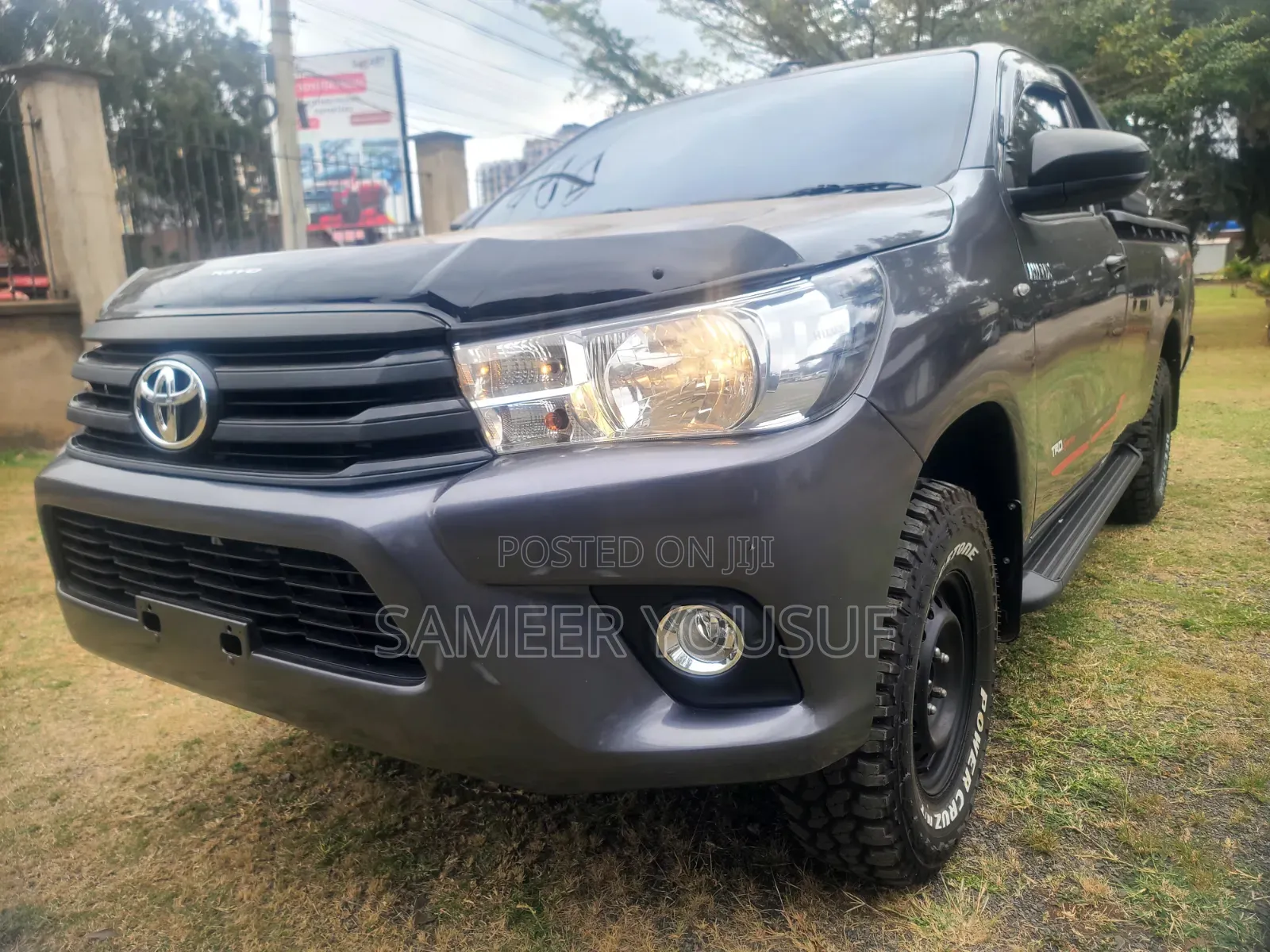 Toyota Hilux 2019 Black