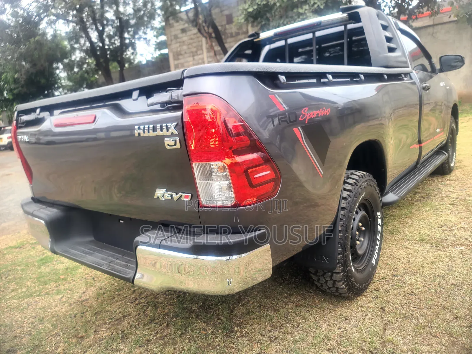 Toyota Hilux 2019 Black