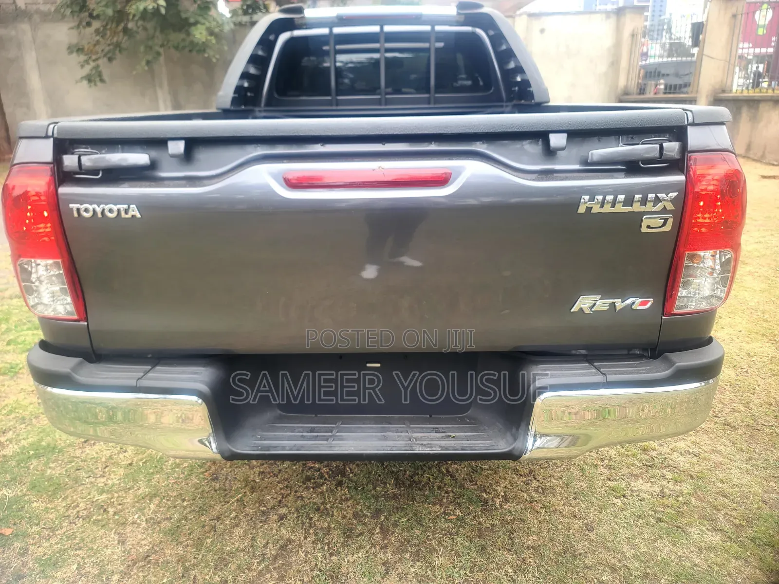 Toyota Hilux 2019 Black