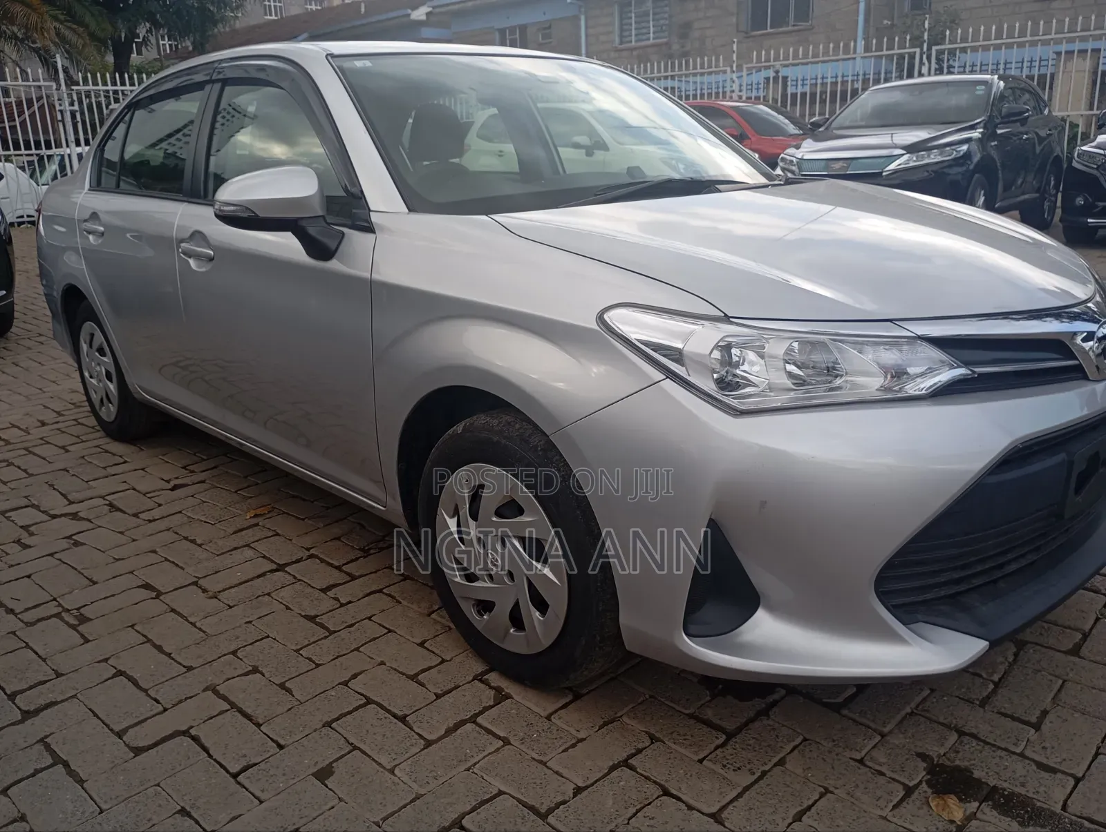 Toyota Axio 2019 Silver