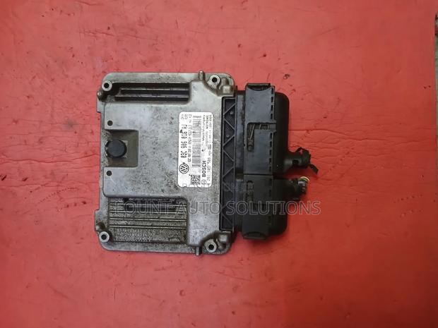Engine Computer Volkswagen Golf