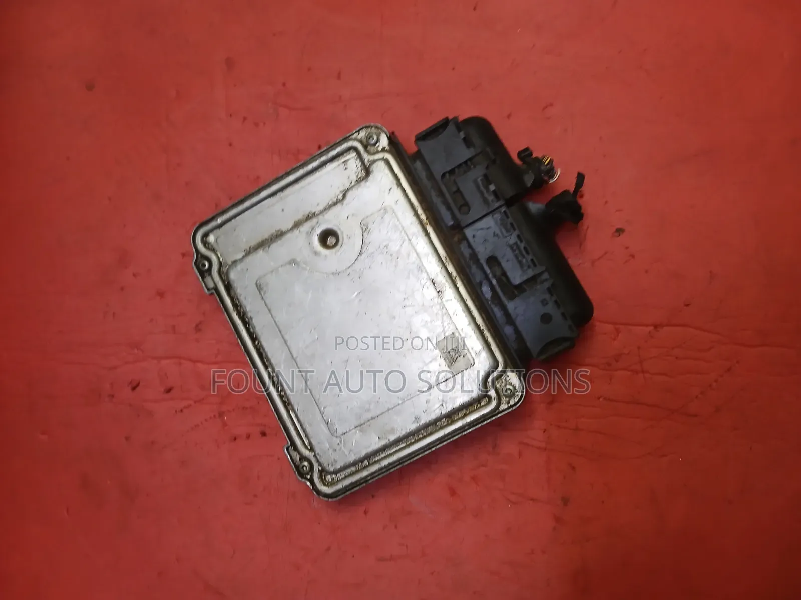Engine Computer Volkswagen Golf