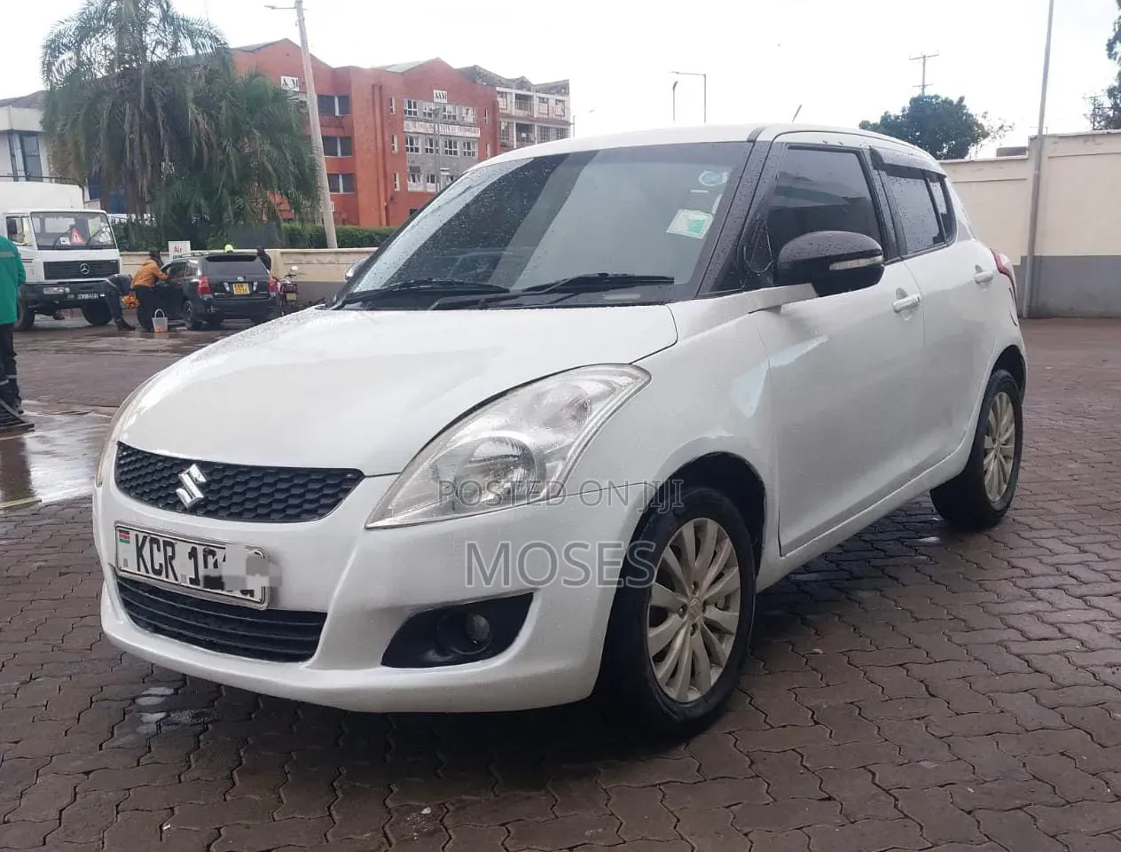 Suzuki Swift 2021 White