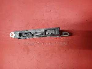 Computer Engine Start and Stop Toyota Harrier