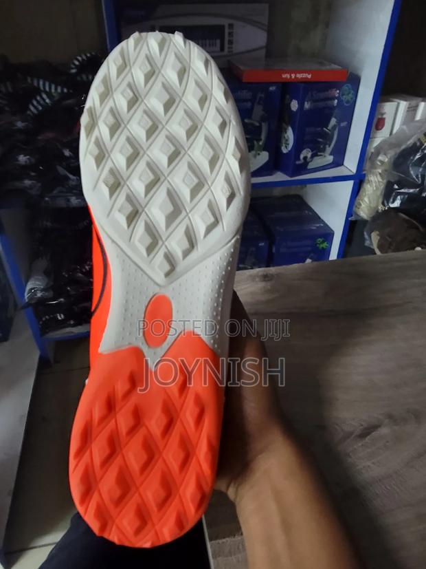 Nike Football Trainers - thumbnail 2