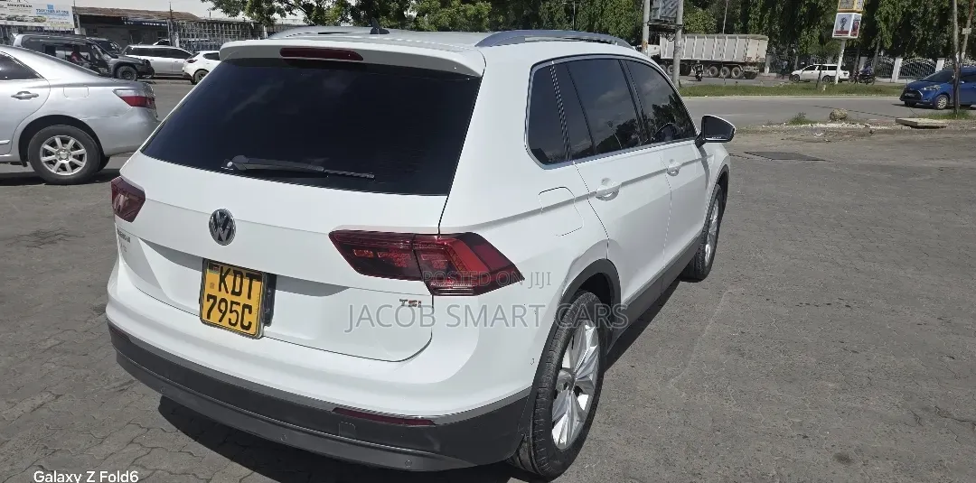 Volkswagen Tiguan 2017 White