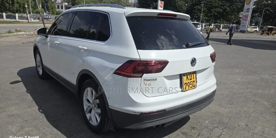 Volkswagen Tiguan 2017 White