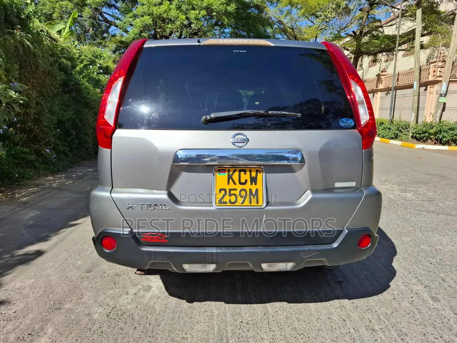 Nissan X-Trail 2012 Gray