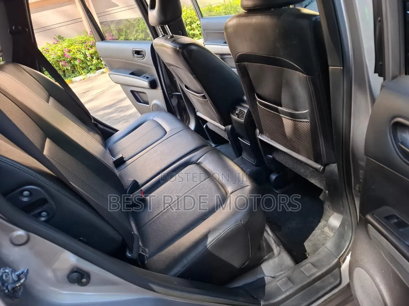 Nissan X-Trail 2012 Gray