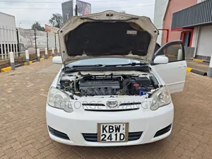 Toyota Corolla RunX 2006 White