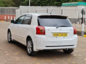 Toyota Corolla RunX 2006 White