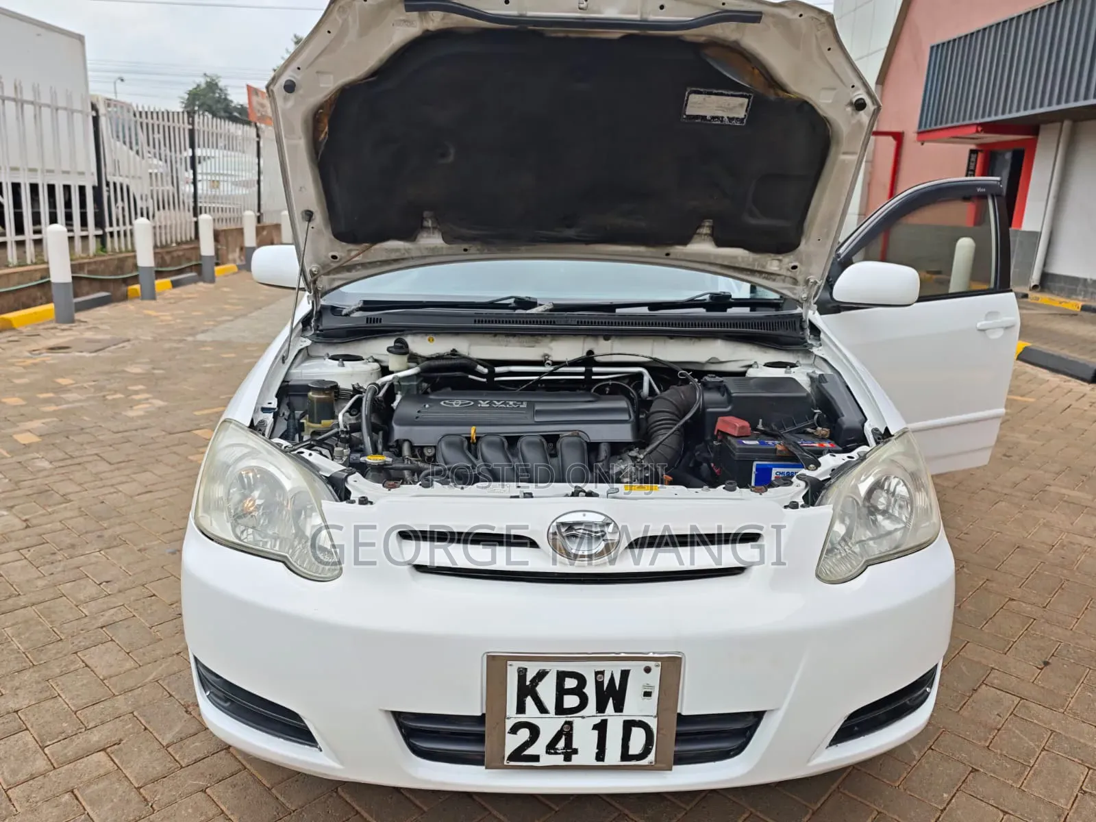 Toyota Corolla RunX 2006 White
