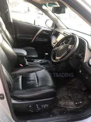 Toyota RAV4 2014 Silver