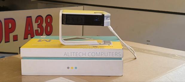 View Sonic Portable Projector - thumbnail 8