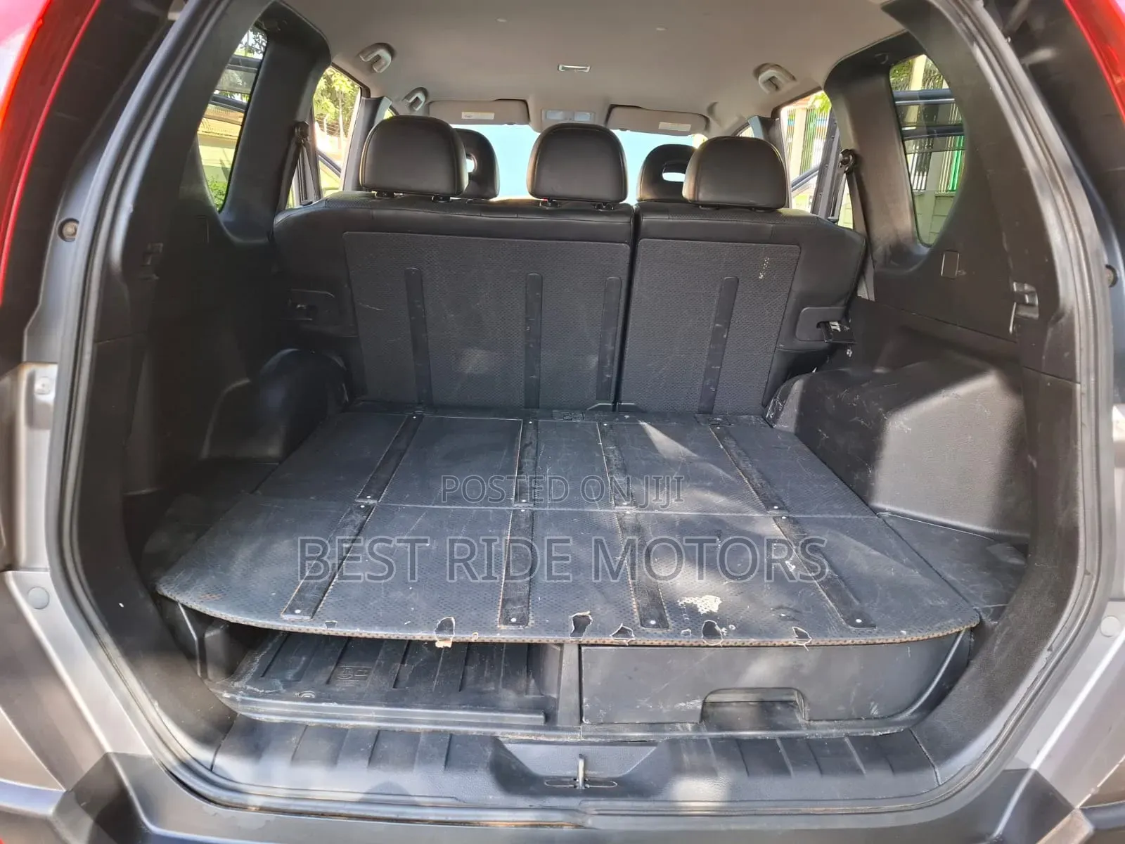 Nissan X-Trail 2012 Gray