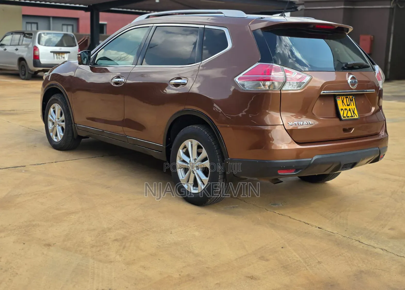Nissan X-Trail 2016 Brown