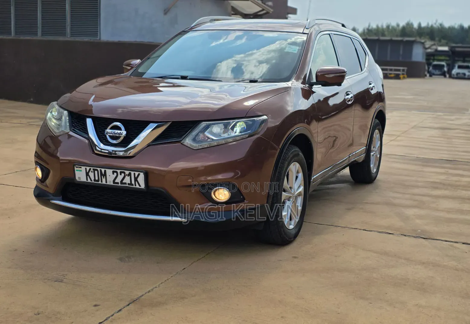 Nissan X-Trail 2016 Brown