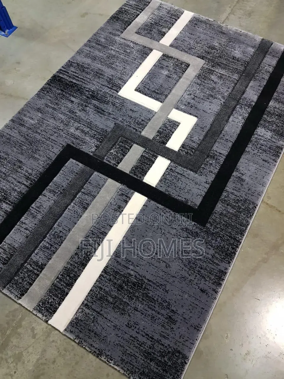 Premium Paris Carpets | 4 Sizes