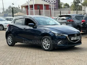 Mazda Demio 2018 Blue