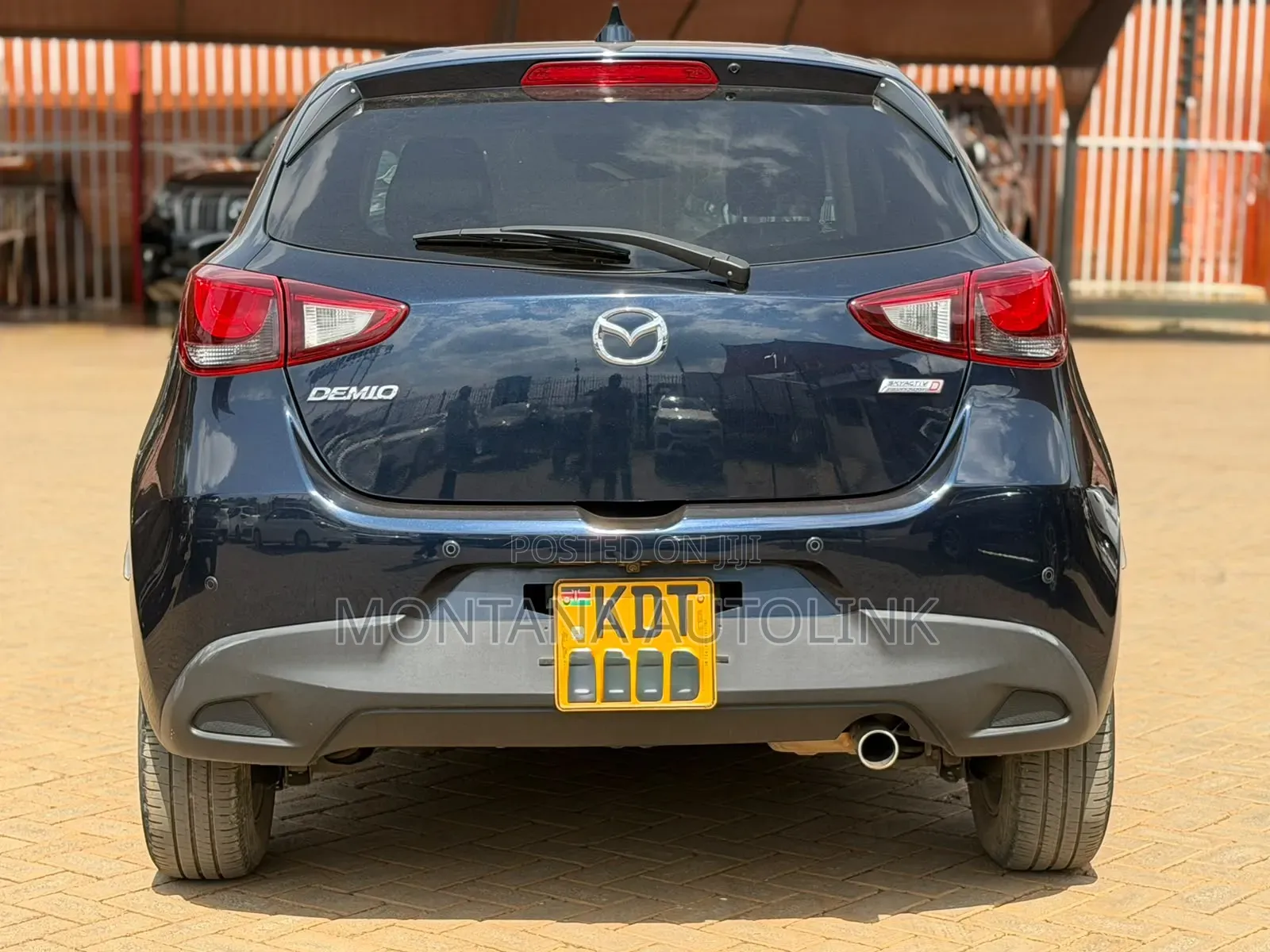 Mazda Demio 2018 Blue