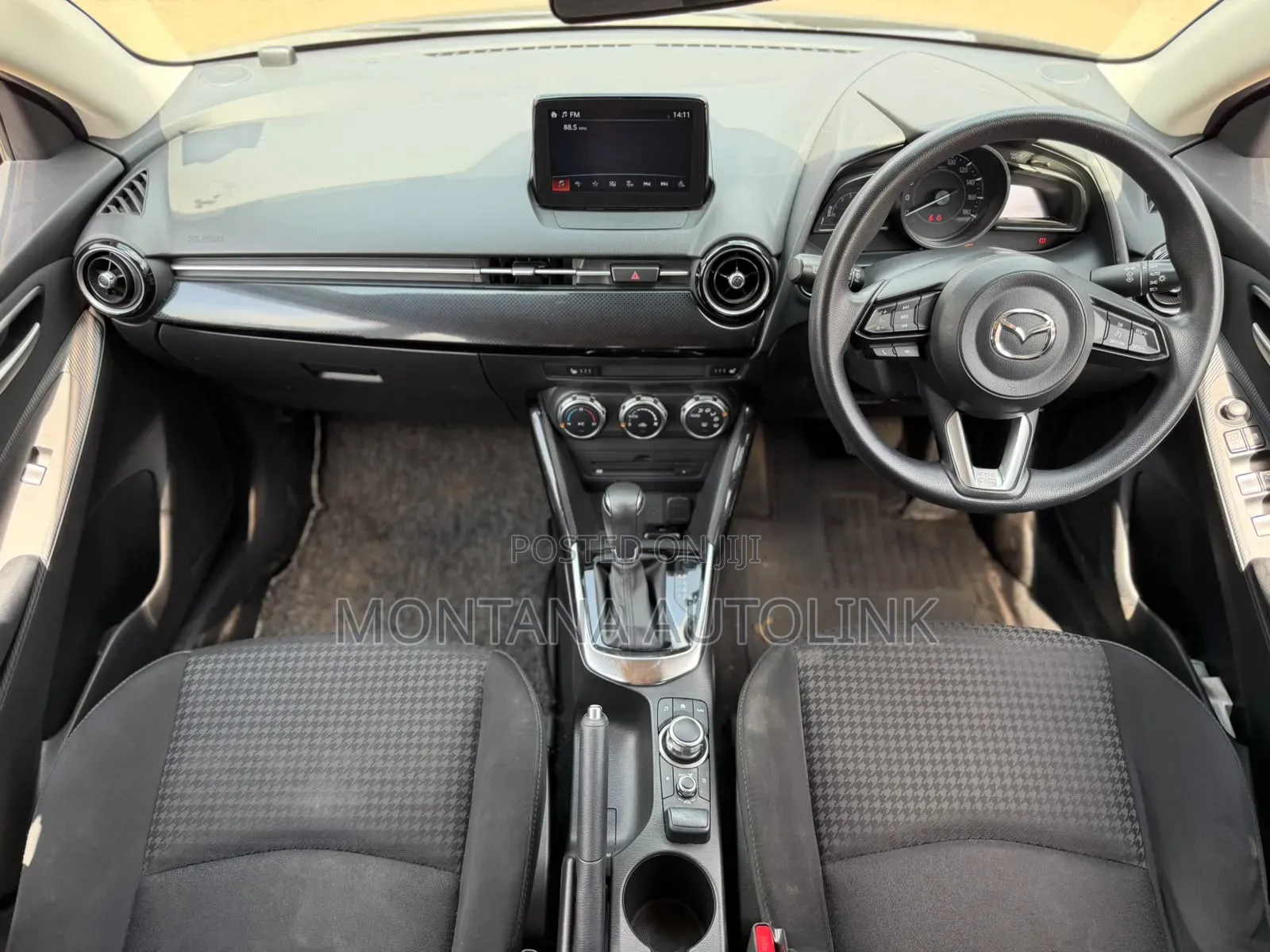 Mazda Demio 2018 Blue