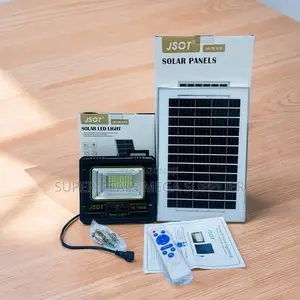 Rustproof Durable 100w Solar Flood Light Ip67 Waterproof Housing
