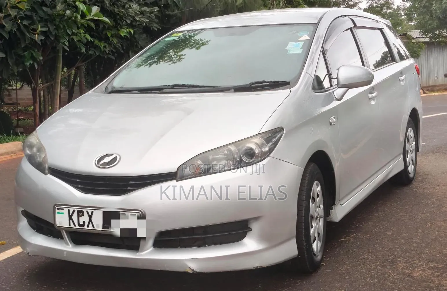 Toyota Wish 2013 Silver