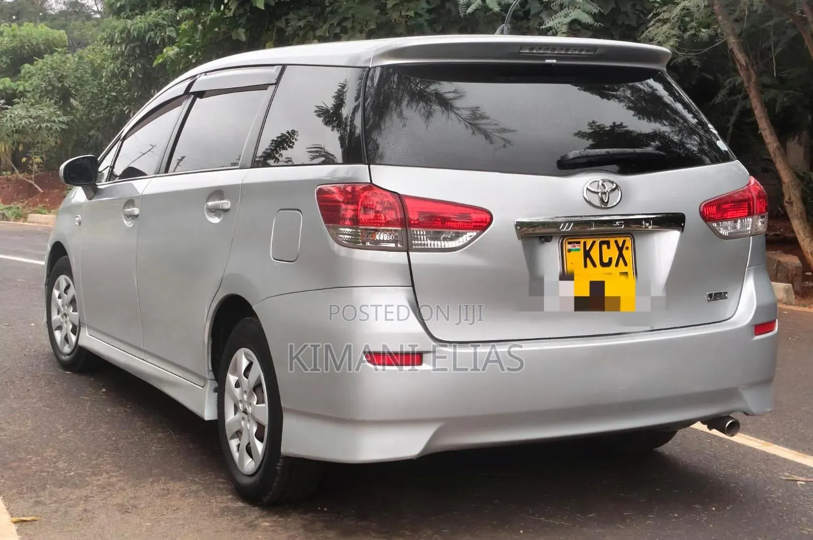 Toyota Wish 2013 Silver