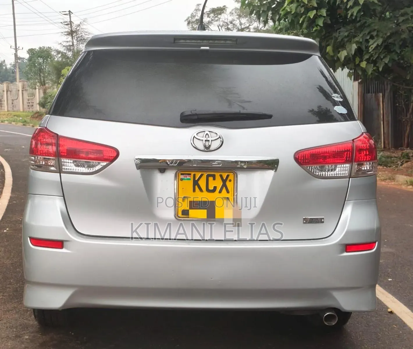 Toyota Wish 2013 Silver