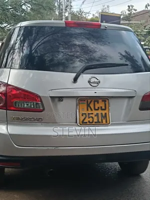 Nissan Wingroad 2009 Silver