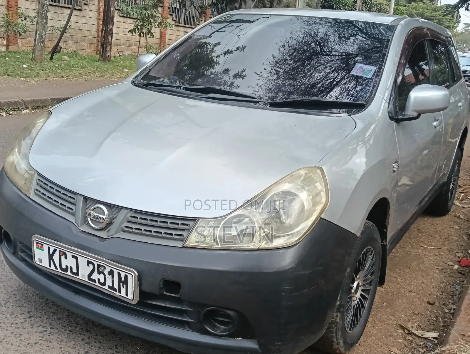 Nissan Wingroad 2009 Silver
