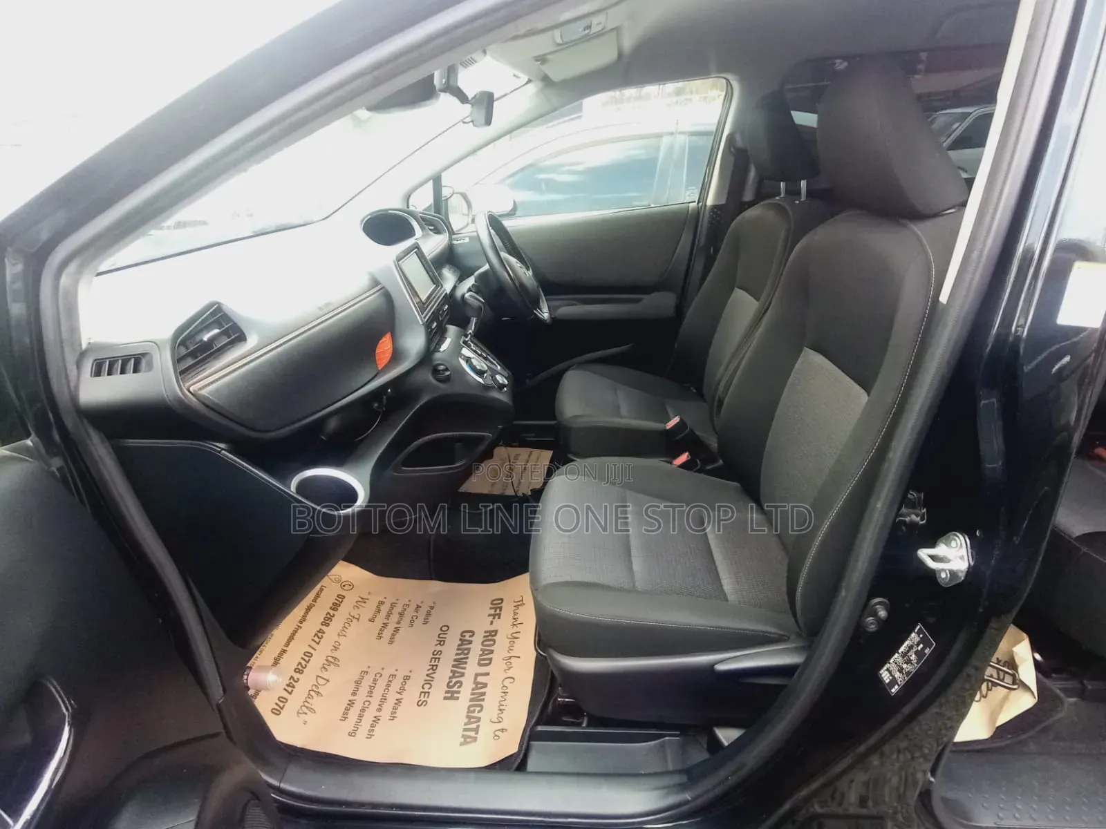 Toyota Sienta 2018 Black