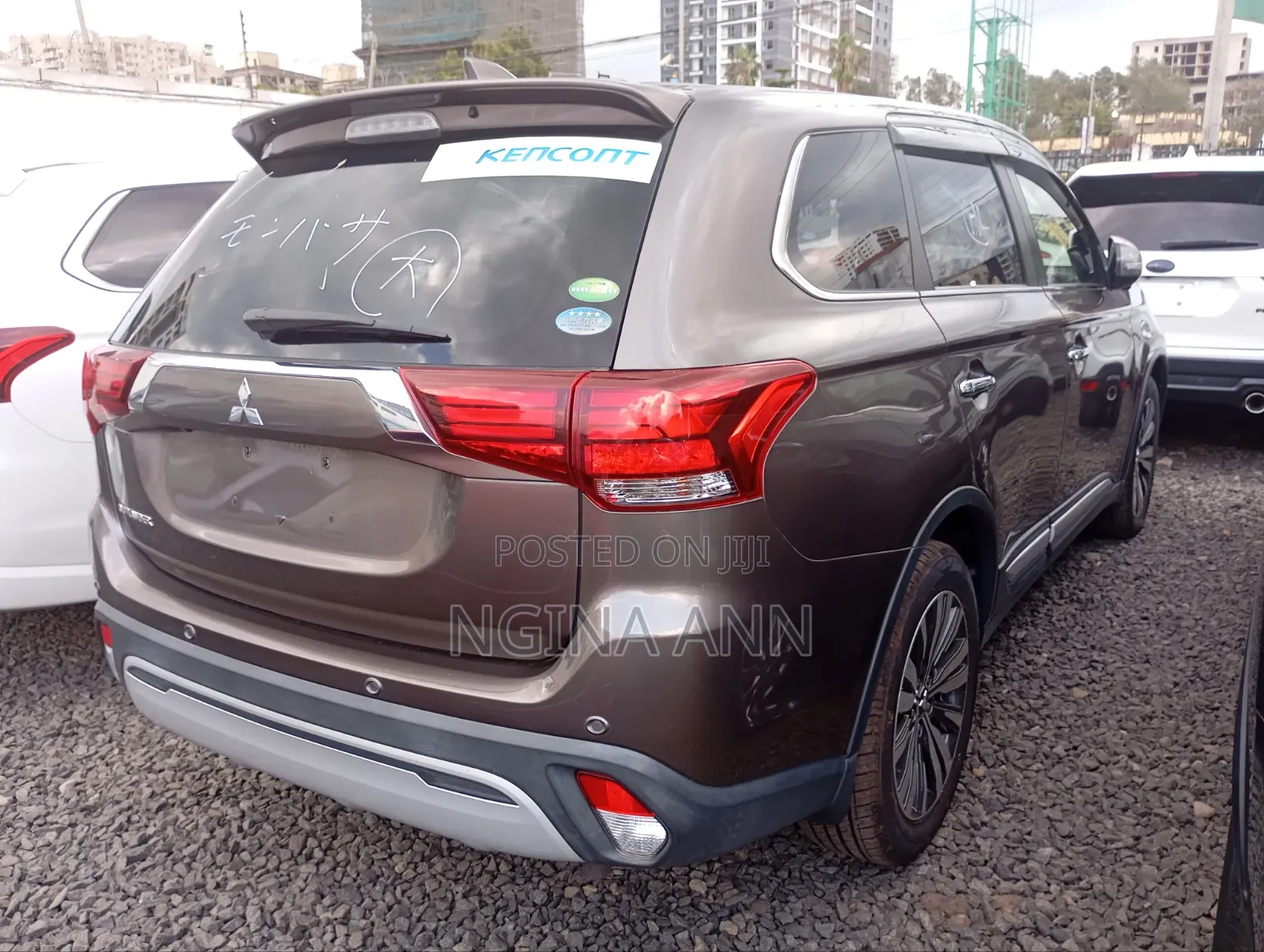 Mitsubishi Outlander 2019 Brown