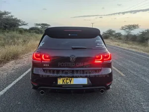 Volkswagen Golf 2013 Black