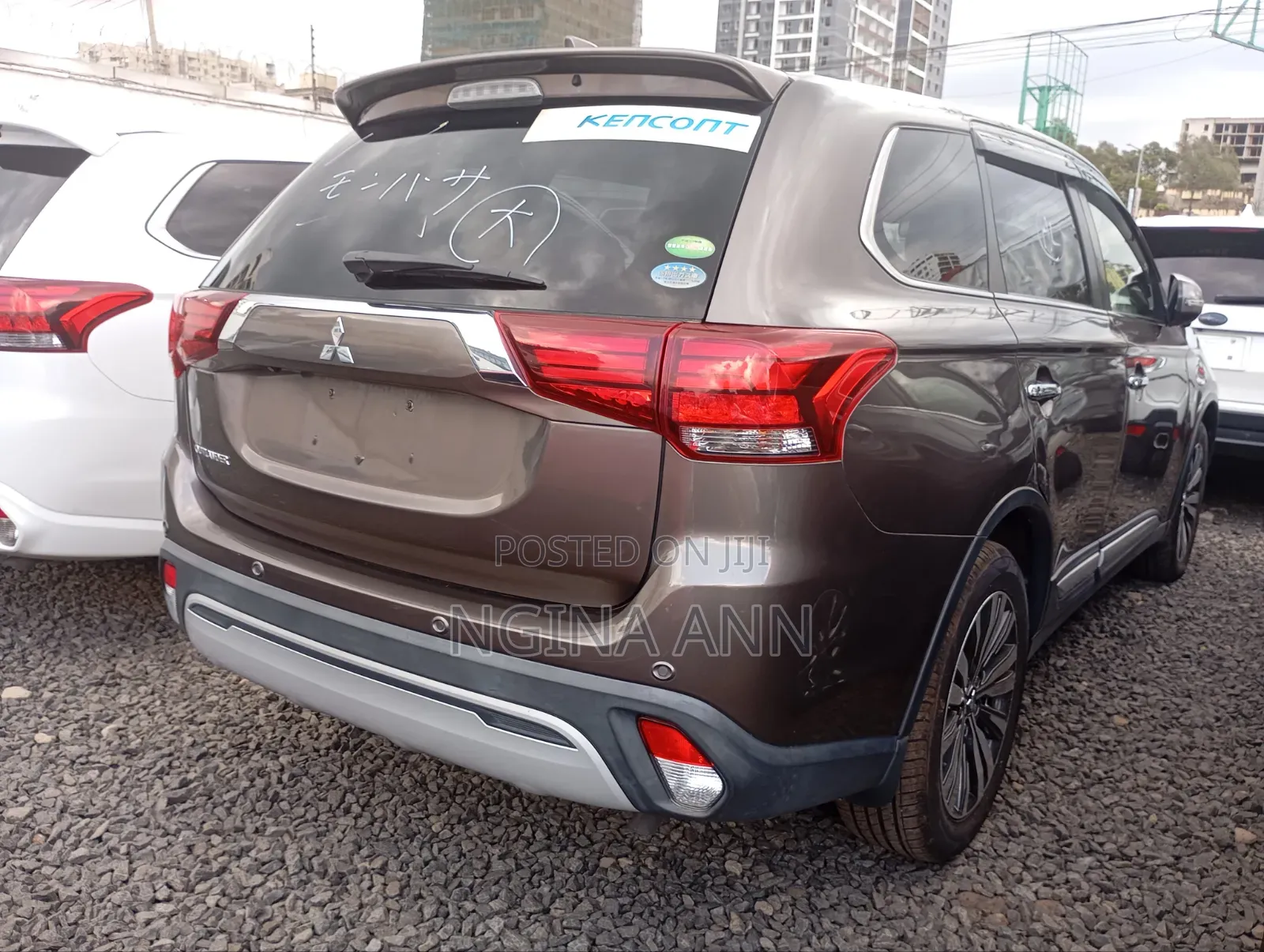 Mitsubishi Outlander 2019 Brown
