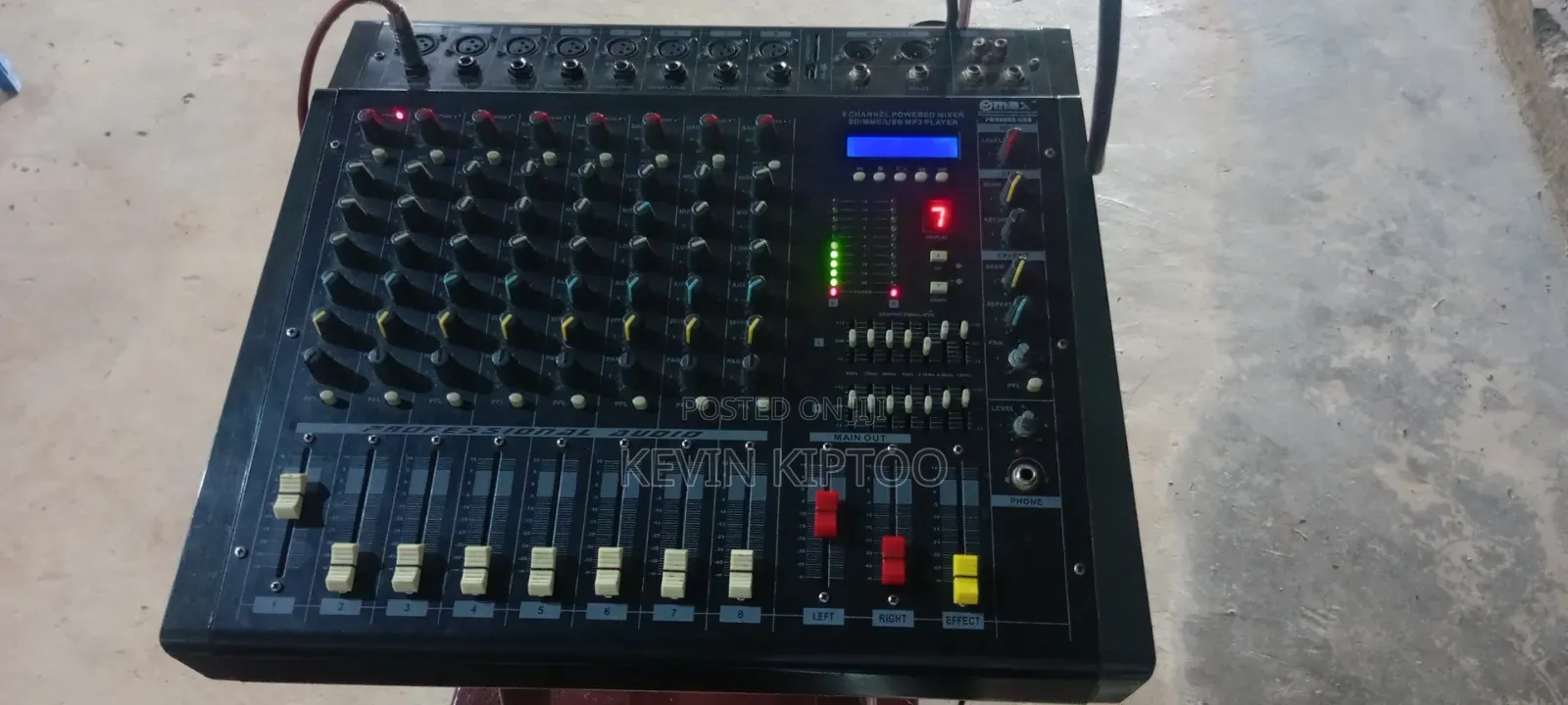 8 Channel Powered Mixer Sd/MMC/Usb Mp3 Player