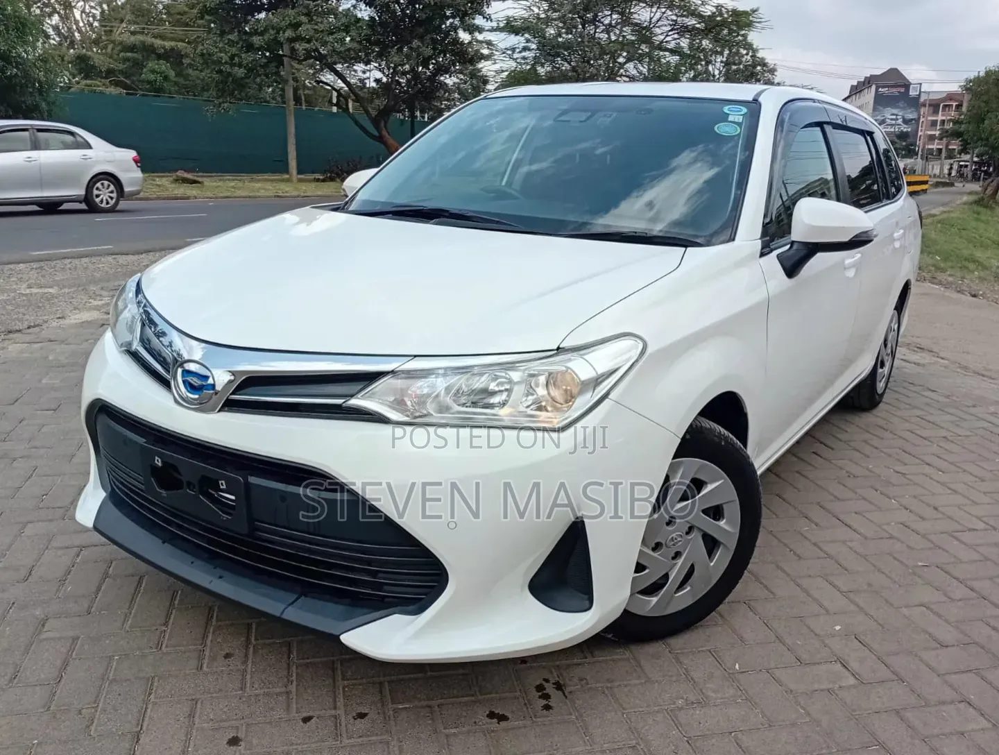 Toyota Corolla Fielder 2019 White