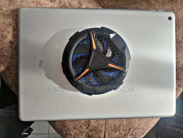 Apple iPad 10.2 (2021) 64 GB Gray