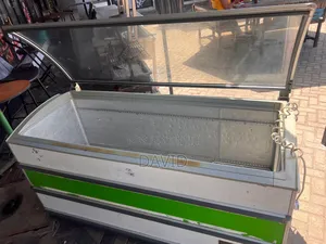 Display Fridge/Freezer 1000ltrs