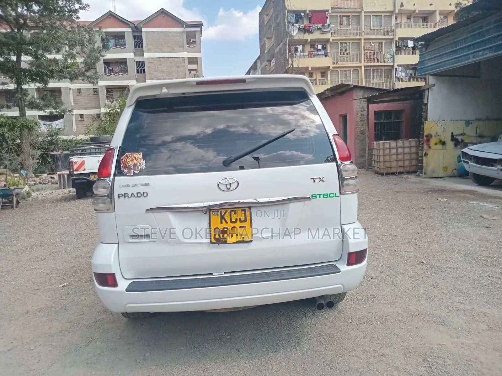 Toyota Land Cruiser Prado 2009 White